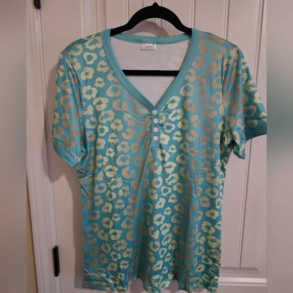 Aqua and Cream Leopard Print Pajama Set - Picture 2 of 9